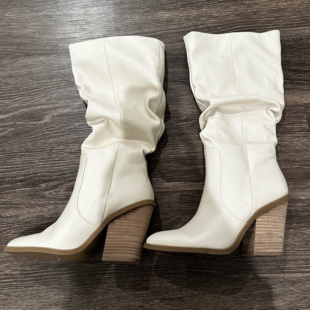 New White Dolce Vita Boots